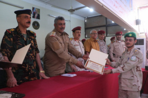 القوات الجنوبية تخرج الدفعة الثانية من معهد تأهيل القادة والاركان بالعاصمة عدن 