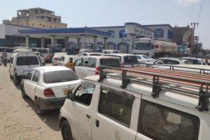 كشف بأسماء المحطات الحكومية التي تم تزويدها بالوقود اليوم السبت في العاصمة عدن 