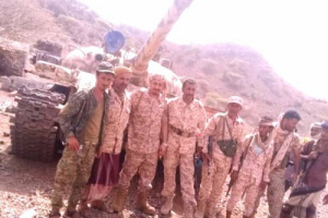العميد النوبي يتفقد المقاتلين في جبهة كرش (حمالة)