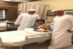 محافظ العاصمة عدن والجفري يطمئنان على جريحين في مستشفى الشيخ زايد العسكري