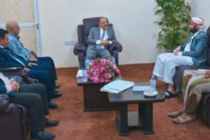 الوزير حُميد يلتقي رئيس الهيئة العامة لتنظيم شئون النقل البري ومدير عام ميناء الوديعة