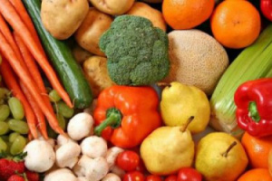 تعرف على أسعار الخضروات والفواكه بأسواق عدن اليوم السبت
