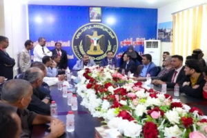 اللواء بن بريك يؤكد حرص المجلس على بناء الشراكة الفعلية مع كل القوى الوطنية