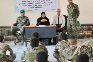 حقوقية الانتقالي تقيم ورشة توعوية لأفراد الحزام في قطاع المنصورة
