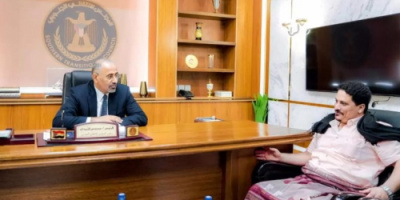 الرئيس الزُبيدي يلتقي القيادي في المقاومة الجنوبية العميد سليمان الزامكي