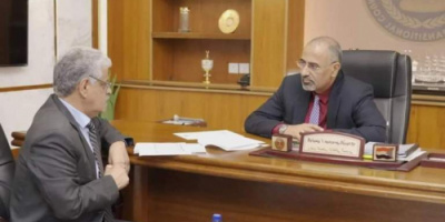 الرئيس الزُبيدي يشيد بجهود هيئة التأمينات في انتظام صرف معاشات المتقاعدين