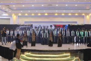 المجلس الانتقالي يرعى حفل تخرج الدفعة ٢٢ هندسة كيميائية في حضرموت 