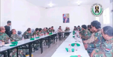 العميد الوالي يترأس اجتماعاً بقيادة قوات الحزام الأمني للعاصمة عدن