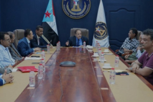 فريق الحوار الوطني الجنوبي الداخلي يلتقي نخبة من الأدباء والكتّاب الجنوبيين