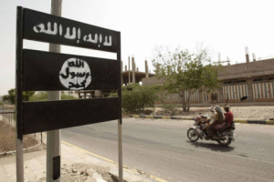 تصعيد القاعدة يخدم أجندة الحوثيين والإخوان في اليمن