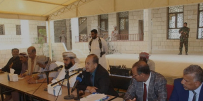 فريق الحوار الوطني الجنوبي يلتقي قيادات السلطة المحلية وشيوخ مديرية حصوين