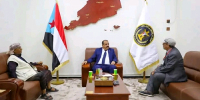 اللواء بن بريك يناقش عدداً من الموضوعات مع شركة "الشرق والغرب للطاقة"