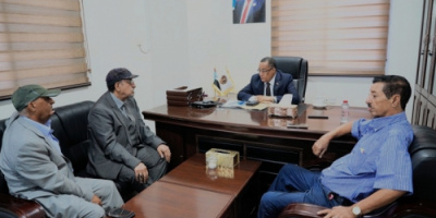 الدكتور الخُبجي يلتقي ممثلي الجالية الجنوبية في بريطانيا ويشيد بجهودهم