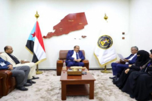 اللواء بن بريك يلتقي رئيس مجلس إدارة الخطوط الجوية اليمنية