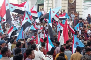 قبائل آل كثير تعري المليشيات الإخوانية.. كذبة التظاهرة المشبوهة