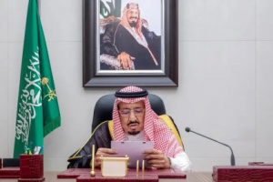 الملك سلمان: نأمل أن تؤدي الهدنة الأممية لإنهاء الأزمة اليمنية وصولا لحل سياسي