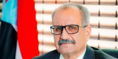 الجعدي يُعزَّي خالد زكريا بوفاة والدته الفاضلة