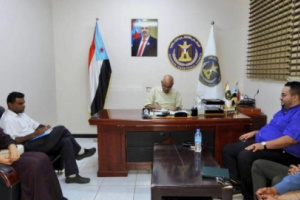 عصام عبده يناقش مع مستشار محافظ العاصمة عدن لشؤون المنظمات الدولية نشاط المنظمات في المحافظة
