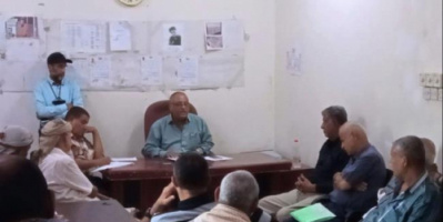 مدير البحث الجنائي بالعاصمة عدن يلتقي بمندوبي البحث بعدد من المرافق والمؤسسات
