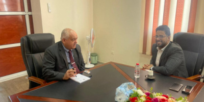 الوزير الوالي يناقش مع السقاف ترتيبات اعتماد الدرجات الوظيفية للشباب في عدن