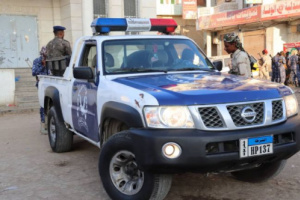 حملة أمنية مشتركة لإزالة أسواق القات بمنطقتي الديس والشرج بالمكلا