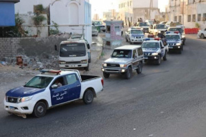 حملة أمنية مشتركة لإزالة أسواق القات بمنطقتي الديس والشرج بالمكلا