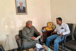 محافظ سقطرى يؤكد على صندوق النظافة تكثيف الجهود لتحسين المحافظة