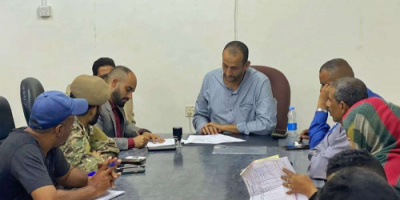 توقيع مشروع خط مياه تعزيزي لمنطقة البوميس بصيرة