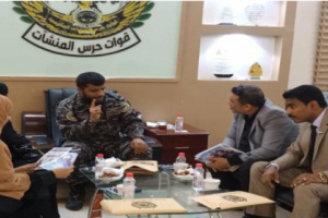 قائد حرس المنشآت يستقبل وفد من الجمعية الوطنية للمجلس الانتقالي