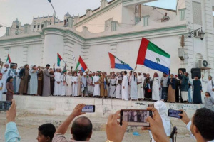 رئيس مركز دراسات: يجب انقاذ حضرموت من الإخوان 