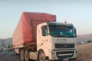 إحباط تهريب شاحنتي سلاح للحوثيين
