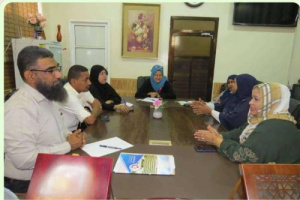 بتوجيهات الشبحي.. مدير عام الصحة الإنجابية تتفقد الأقسام في مستشفى الصداقة التعليمي