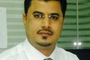 بن لغبر: موقف العسكرية الأولى من الحوثي خيانة