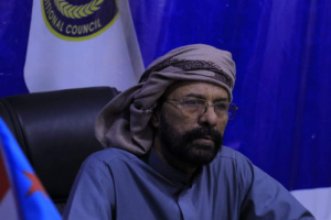 بن الصقير يستقبل نقابة عمال نظافة وحدة سيئون