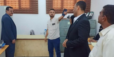 مدير عام المنصورة يناقش الإجراءات والضوابط الكفيلة بتنمية الموارد الزكوية