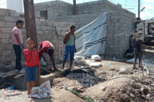 استمرار أعمال صيانة خطوط شبكة الصرف الصحي في الممدارة 
