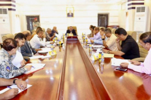 وزير النقل يوجه بوضع استراتيجية للأمن البحري