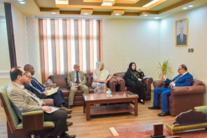 الوزير حُميد يبحث مع الممثل المقيم لبرنامج (UNDP)  آفاق التعاون والدعم لمشاريع النقل