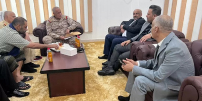 اللواء التميمي يزور المركز الرئيسي للمؤسسة الاقتصادية بالعاصمة عدن 