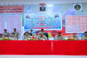 تثمين عال لدور الرئيس الزبيدي في دعم جبهات المنطقة العسكرية الرابعة