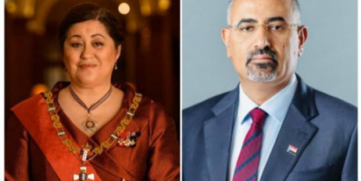 الرئيس الزُبيدي يهنئ حاكم ورئيس وزراء نيلوزيندا باليوم الوطني