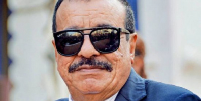 اللواء بن بريك يُعزّي في وفاة العقيد صالح عمر شليل