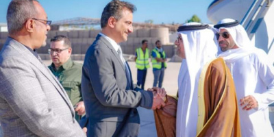 عاجل: السفير الإماراتي يصل إلى العاصمة الجنوبية عدن
