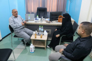 الأمانة العامة تطلع على أنشطة مكتب مركز "سوث 24" بالعاصمة عدن