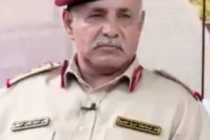 قائد القوات البرية الجنوبية يعزي بوفاة المناضل اللواء محمد مثنى المحجري