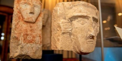 الولايات المتحدة تعيد لليمن 77 قطعة أثرية منهوبة