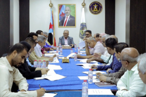 الأمانة العامة تناقش تقّريري أداء دائرتي الدراسات والبحوث والإدارية والمالية