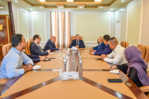 وزير النقل يلتقي القيادة الجديدة المكلفة بإدارة موانئ البحر الاحمر في الحديدة