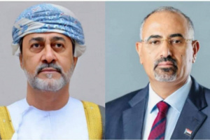الرئيس الزُبيدي يُعزَّي سلطان عُمان في وفاة السيد بدر بن سعود البوسعيدي