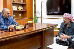 الرئيس الزُبيدي يشدد على أهمية استتباب الأوضاع الأمنية والخدمية في حضرموت